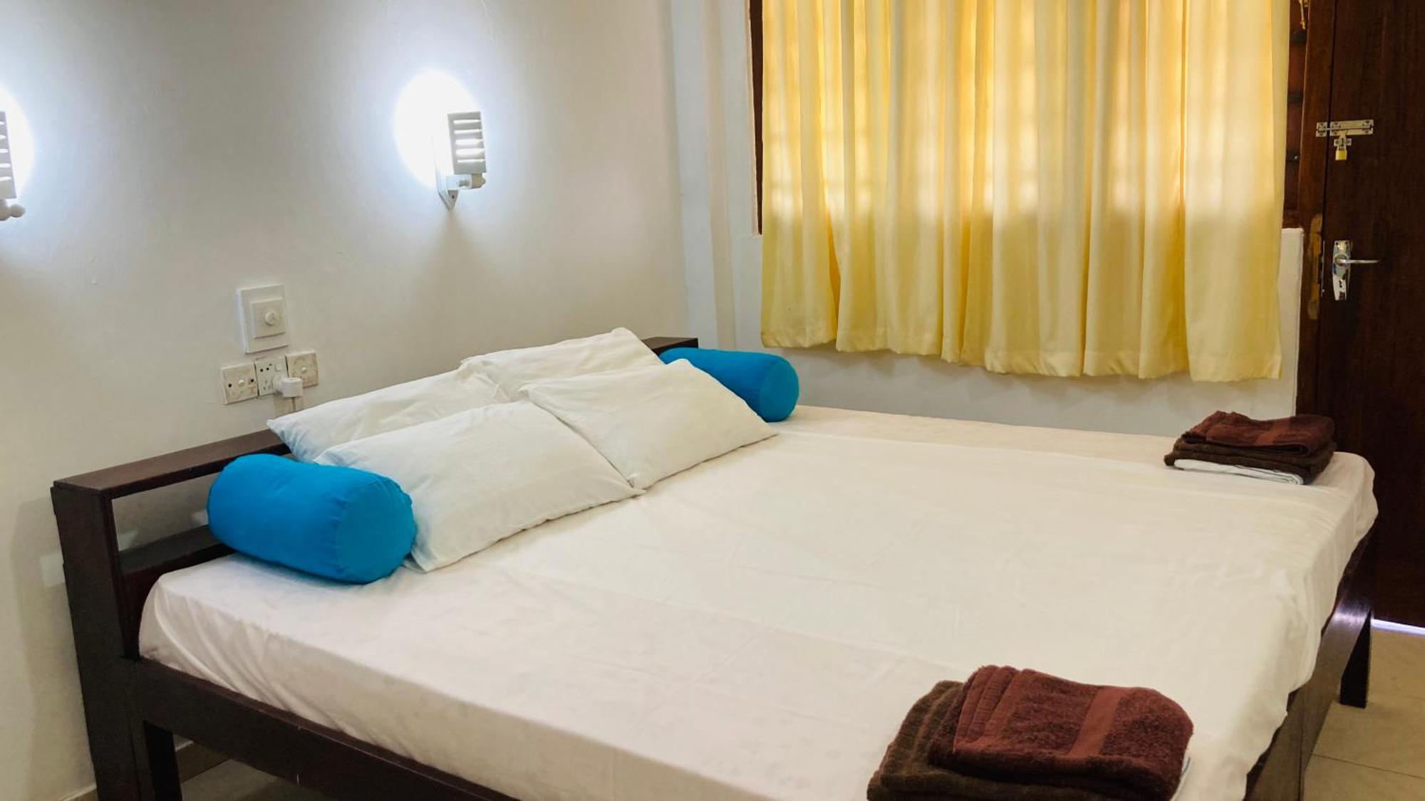 Siri Tourist Holiday Home Hikkaduwa Exterior foto